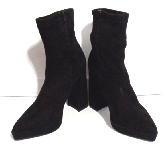 BAMBOO BLACK FAUX SUEDE PLATFORM STACK HEEL ANKLE BOOTS SIZE 5.5 NWT - Picture 3 of 7